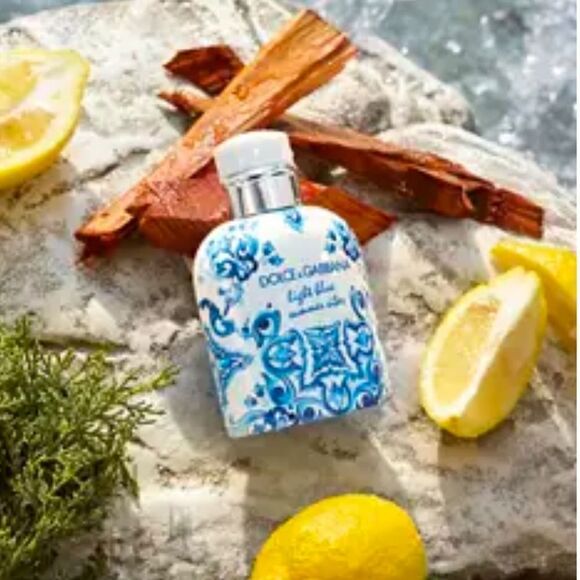 Dolce & Gabbana Light Blue Summer Vibes Pour Homme Eau de Toilette 75ml - Picture 16 of 17